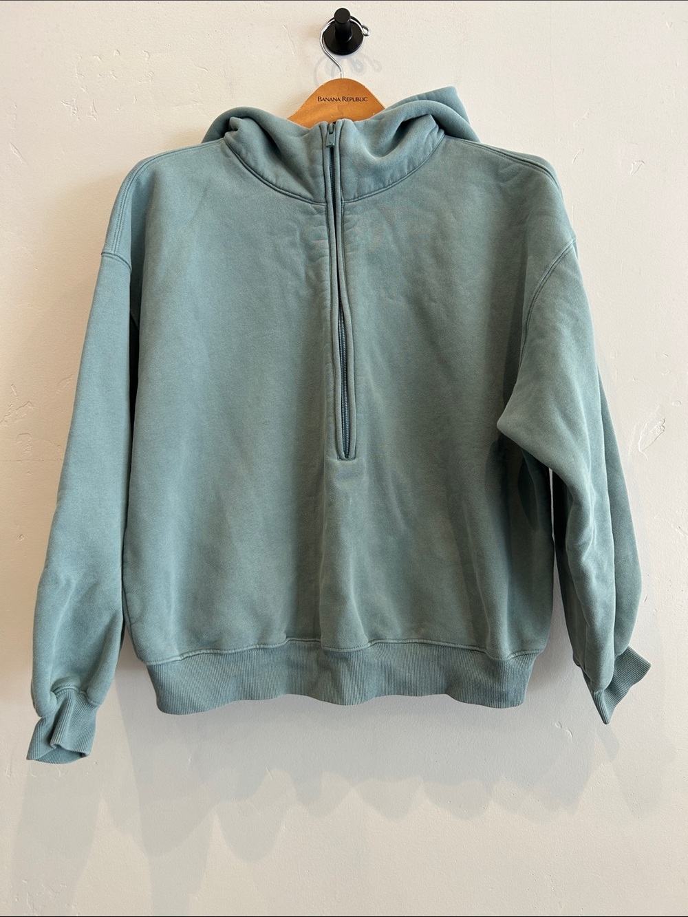 Aritzia Cozy Fleece Mega Drop Shoulder - Picture 2 of 11